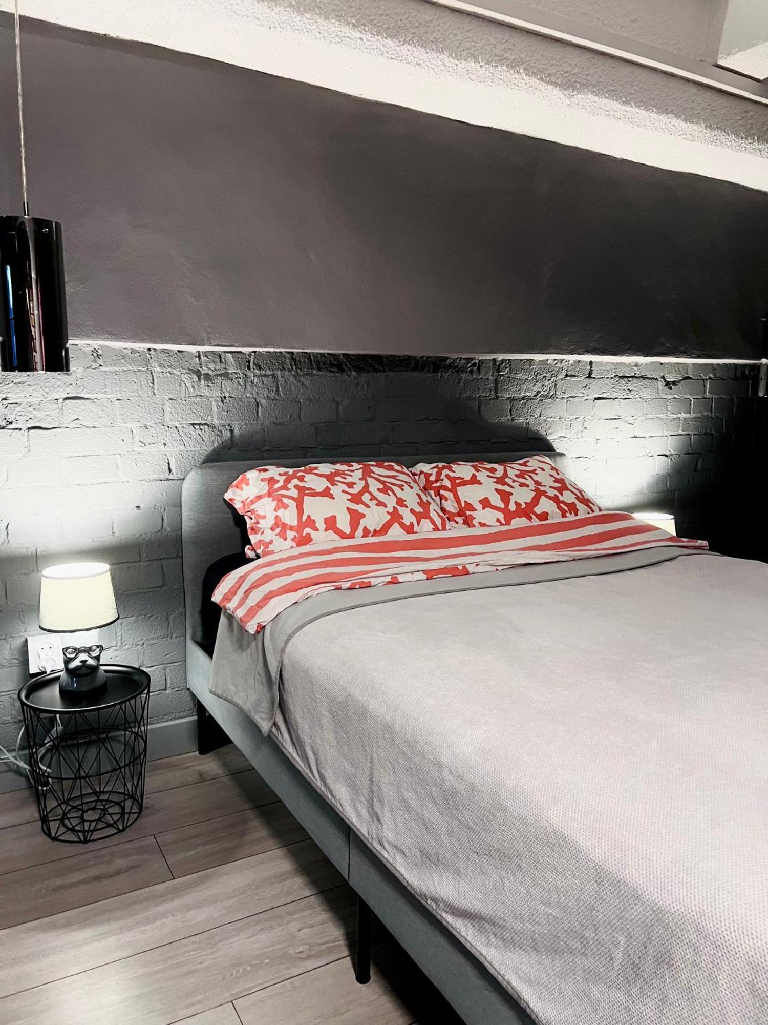 지라르도프 Loft De Girarda 아파트 외부 사진